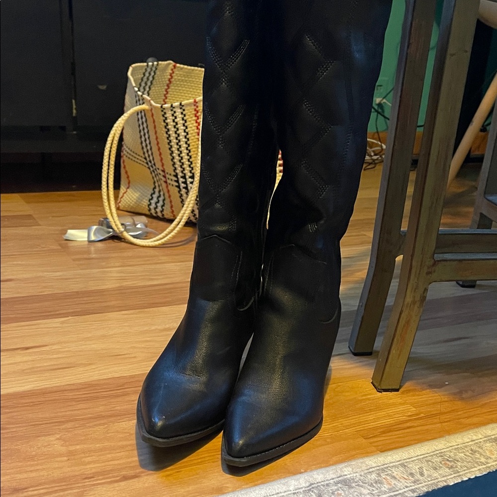 Elegant Black Western Women's Boots